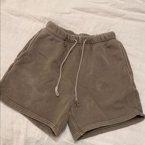 Elwood Casual Drawstring Shorts in Taupe